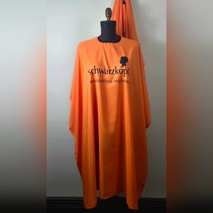 2 Schwarzkopf Orange Hairdressing Capes